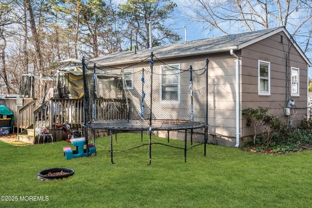 928 4th Avenue, Toms River, NJ 08757