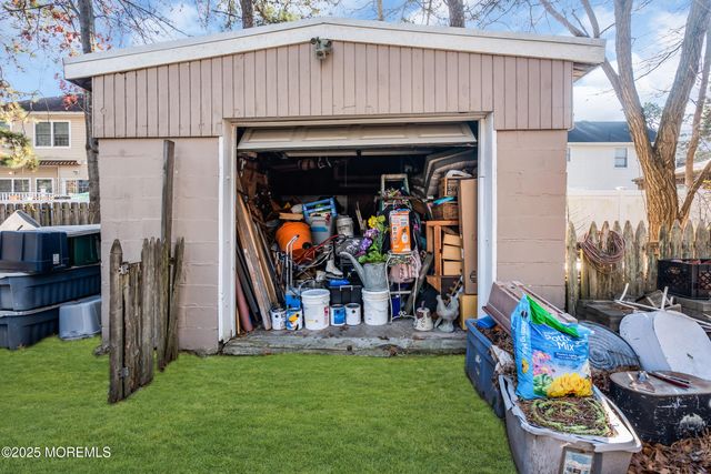 928 4th Avenue, Toms River, NJ 08757