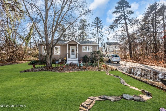 928 4th Avenue, Toms River, NJ 08757