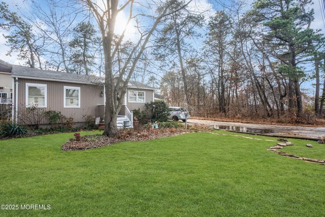 928 4th Avenue, Toms River, NJ 08757