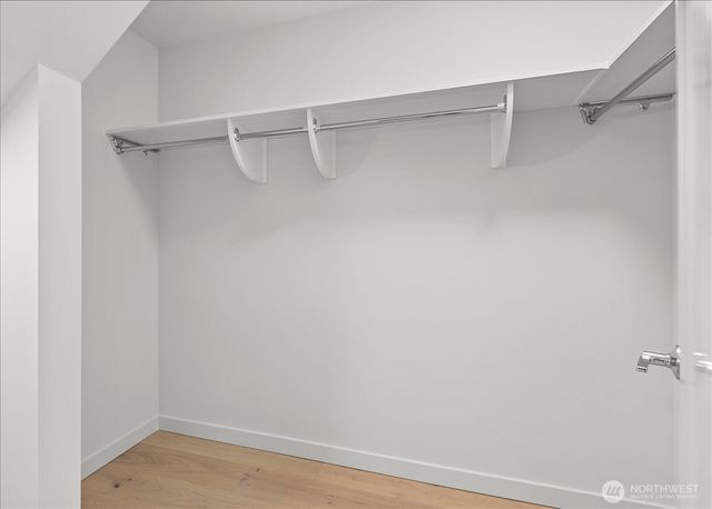 4222 Meridian Avenue N, Seattle, WA 98103