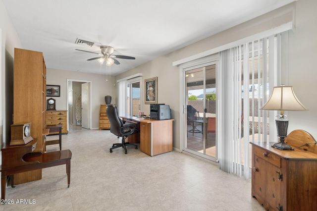 10520 W White Mountain Road, Sun City, AZ 85351