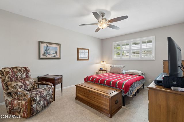 10520 W White Mountain Road, Sun City, AZ 85351