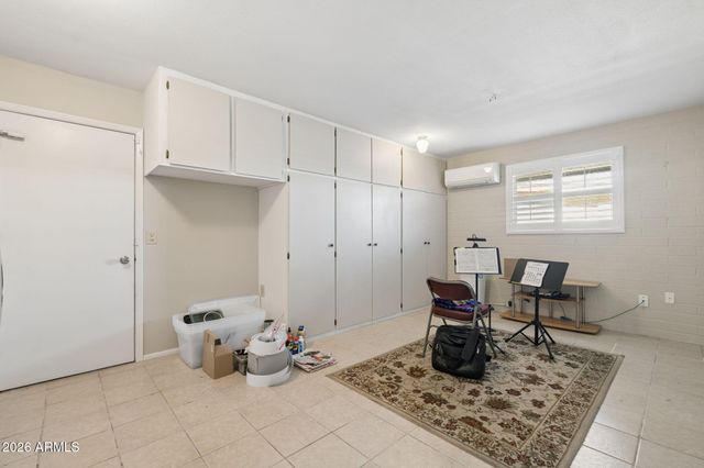 10520 W White Mountain Road, Sun City, AZ 85351