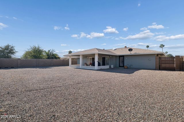 10520 W White Mountain Road, Sun City, AZ 85351