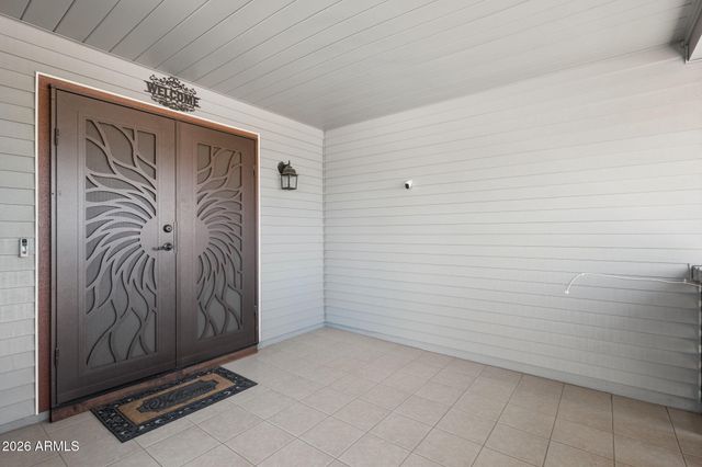 10520 W White Mountain Road, Sun City, AZ 85351