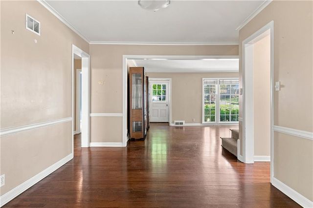 5325 Norwood Street, Fairway, KS 66205