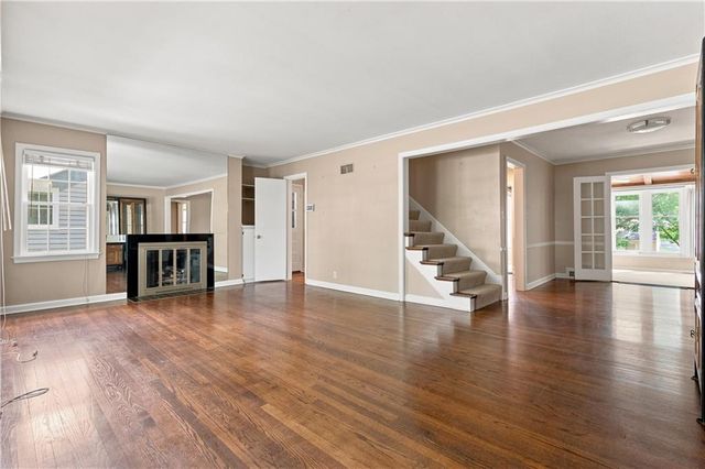 5325 Norwood Street, Fairway, KS 66205