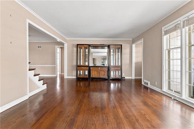 5325 Norwood Street, Fairway, KS 66205