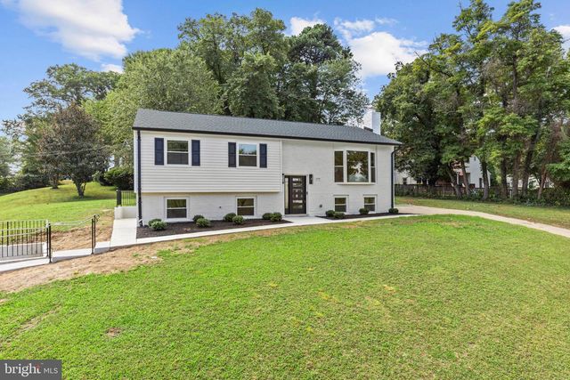 300 VALEVIEW CT NW, Vienna, VA 22180