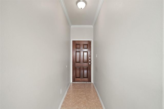 5010 Dartmoor Ridge Trail, Houston, TX 77066