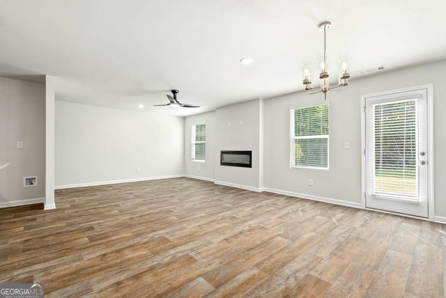 815 Marwari Way, Hogansville, GA 30230