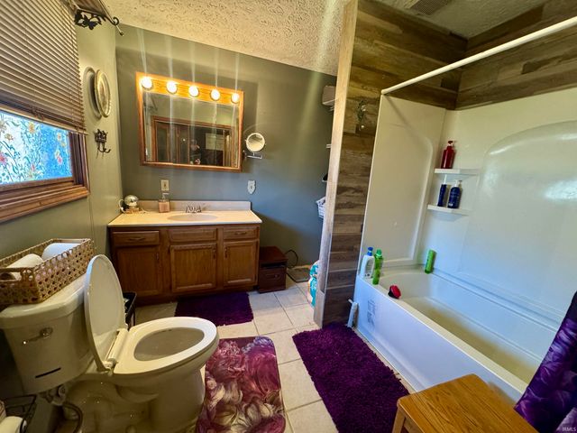 7862 Butler Bridge Road, Shoals, IN 47581