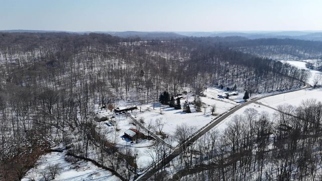 7862 Butler Bridge Road, Shoals, IN 47581