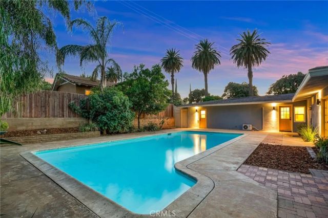 1235 Cedar, Redlands, CA 92373