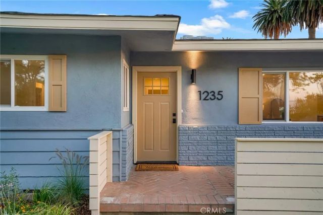 1235 Cedar, Redlands, CA 92373