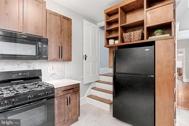 16 W LIBERTY ST, Lancaster, PA 17603