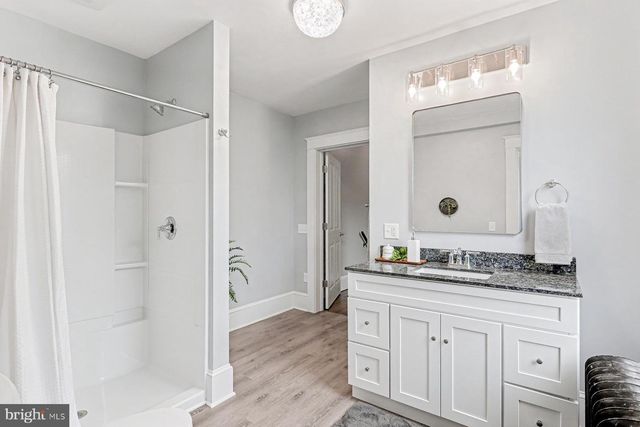 16 W LIBERTY ST, Lancaster, PA 17603