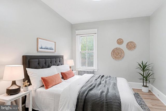 16 W LIBERTY ST, Lancaster, PA 17603