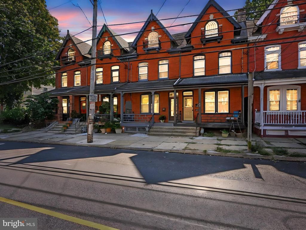 16 W LIBERTY ST, Lancaster, PA 17603