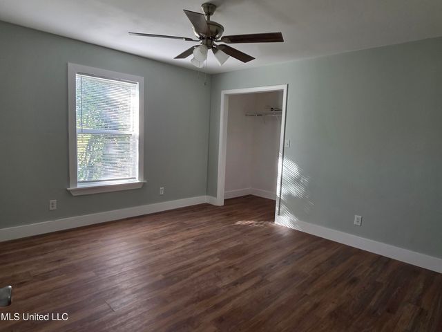 412 Roberts Street, Waveland, MS 39576