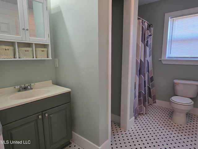 412 Roberts Street, Waveland, MS 39576