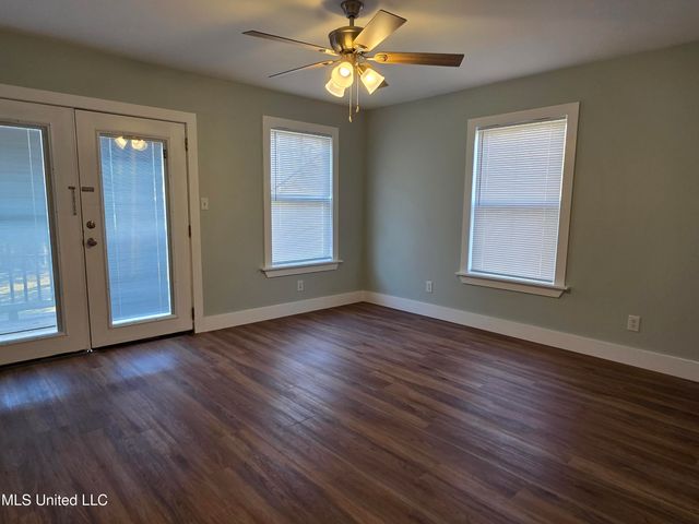 412 Roberts Street, Waveland, MS 39576