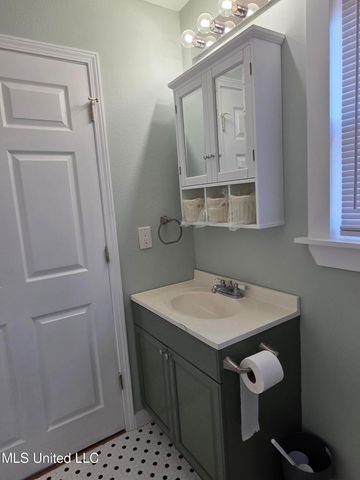 412 Roberts Street, Waveland, MS 39576