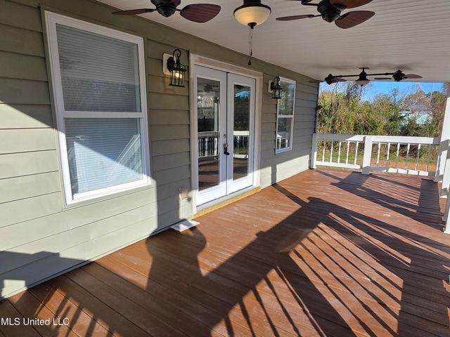 412 Roberts Street, Waveland, MS 39576