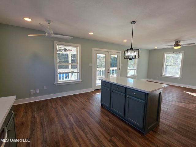 412 Roberts Street, Waveland, MS 39576