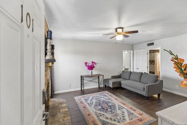 6611 Southpoint St Unit A101, San Antonio, TX 78229