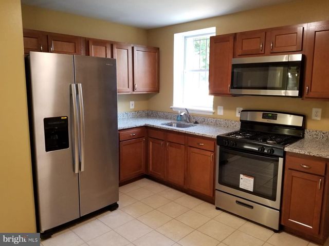 1101 E PRESTON ST, Baltimore, MD 21202