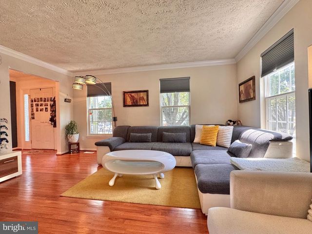 69 SPRING LAKE DR, Stafford, VA 22556