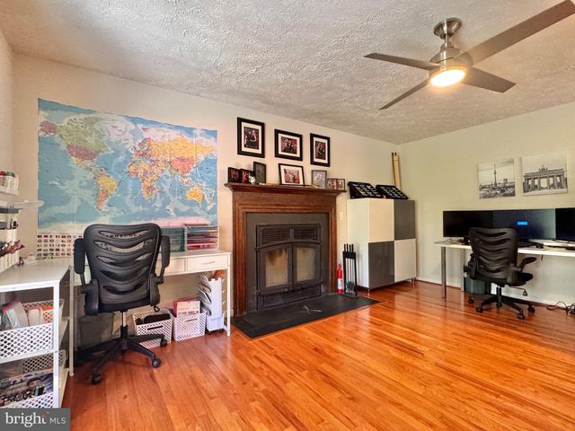 69 SPRING LAKE DR, Stafford, VA 22556