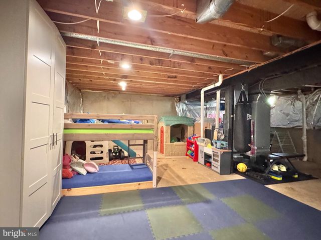 69 SPRING LAKE DR, Stafford, VA 22556