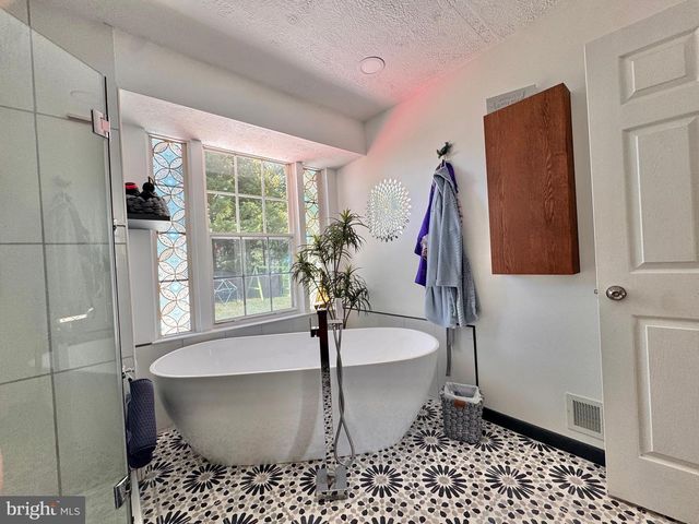 69 SPRING LAKE DR, Stafford, VA 22556