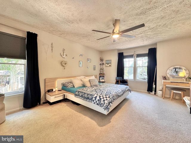 69 SPRING LAKE DR, Stafford, VA 22556