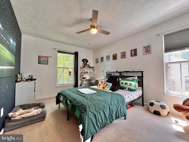 69 SPRING LAKE DR, Stafford, VA 22556
