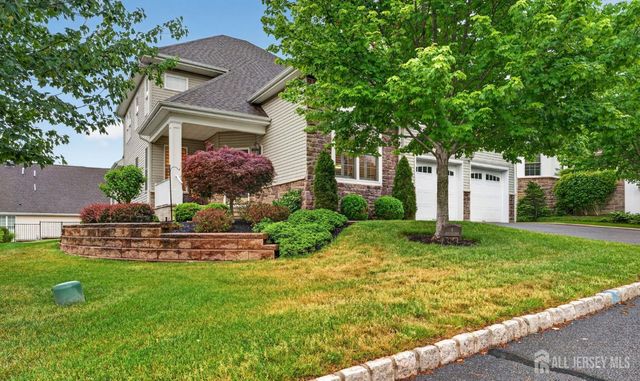 4 Mayflower Court, Franklin Twsp, NJ 08873