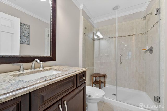 4 Mayflower Court, Franklin Twsp, NJ 08873