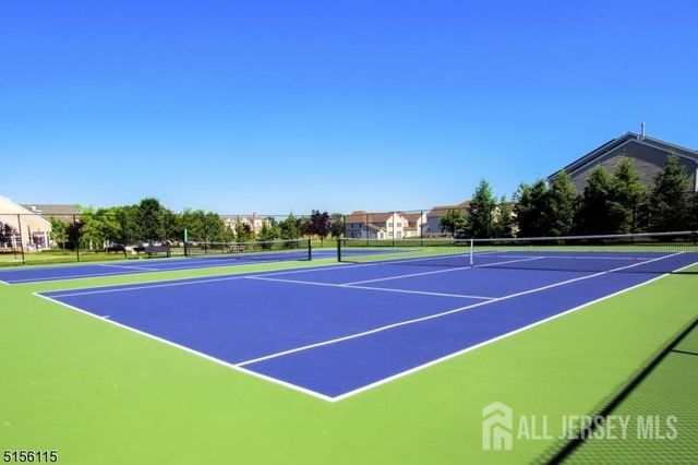 4 Mayflower Court, Franklin Twsp, NJ 08873
