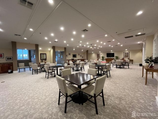 4 Mayflower Court, Franklin Twsp, NJ 08873