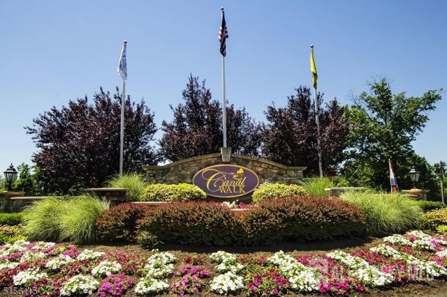4 Mayflower Court, Franklin Twsp, NJ 08873