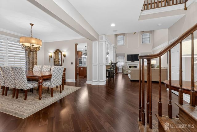 4 Mayflower Court, Franklin Twsp, NJ 08873