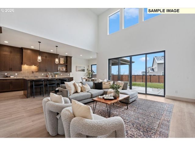 14097 S Kora Louise Ln, Mulino, OR 97042