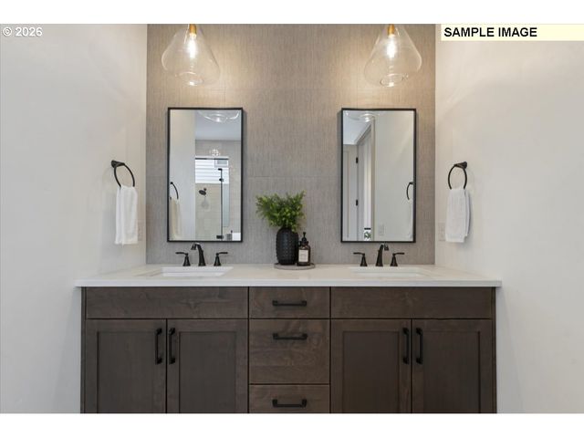 14097 S Kora Louise Ln, Mulino, OR 97042