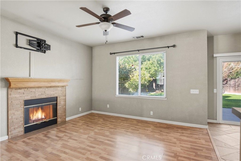 Image 11 of property listing at 2213 Lionudakis Court, Modesto, CA 95355