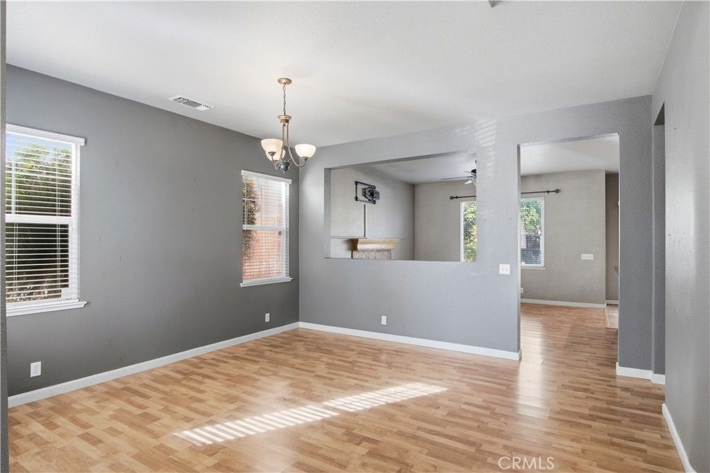 Image 9 of property listing at 2213 Lionudakis Court, Modesto, CA 95355