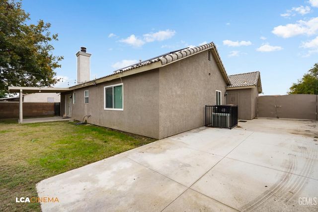 4602 Kaytlain Avenue, Bakersfield, CA 93313