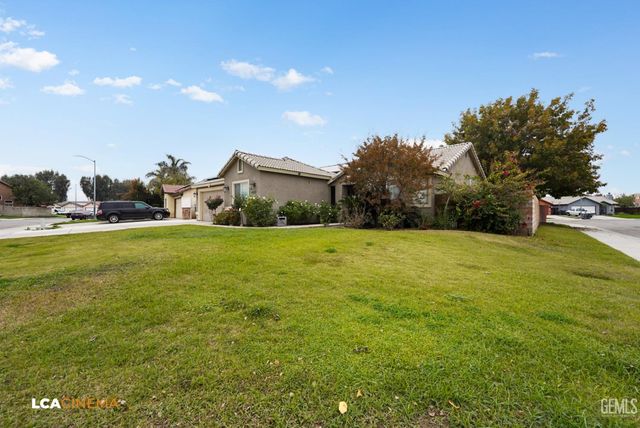 4602 Kaytlain Avenue, Bakersfield, CA 93313